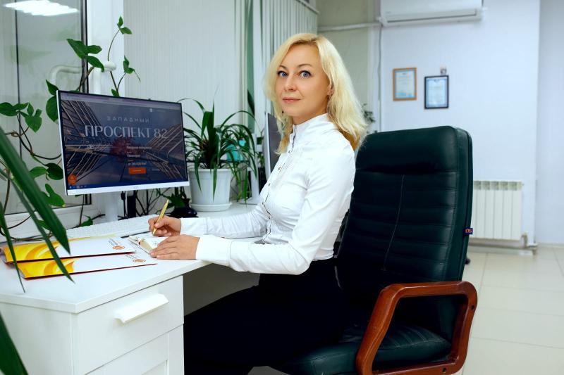 Елена Николаева